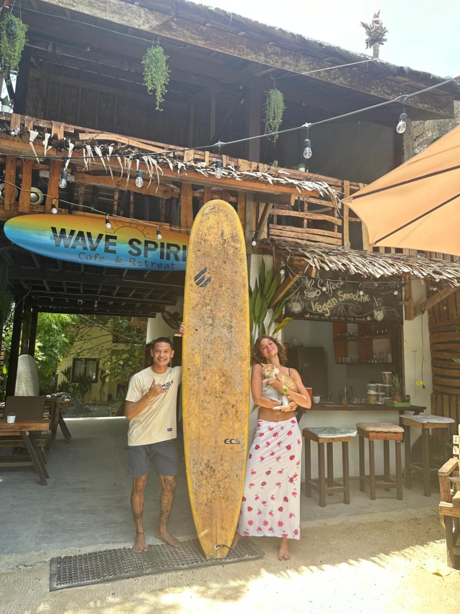 הוסטל ג'נרל לונה Wave Retreat מראה חיצוני תמונה